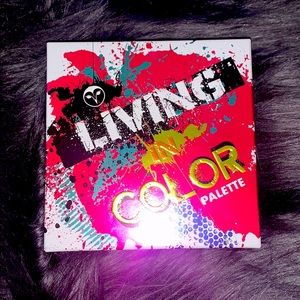 Living In Color Eyeshadow Palette